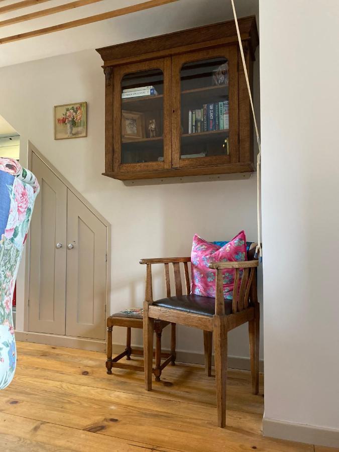 Quirky Highland Cottage With Stunning Views Fearn Lodge Exteriör bild